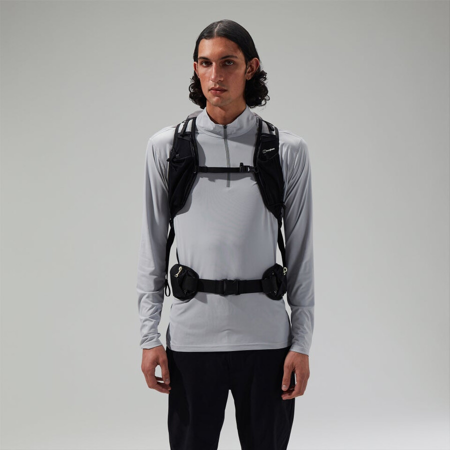 unisex freeflow 30l pack greyblack berghaus