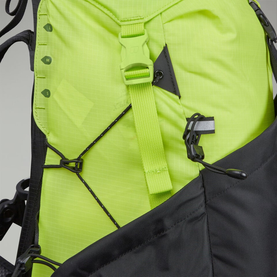 unisex freeflow 30l pack - yellowblack berghaus