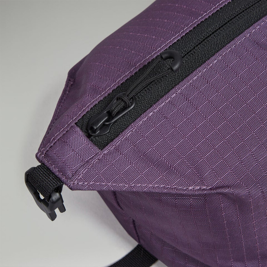 unisex wanderwise packing cube - purple berghaus