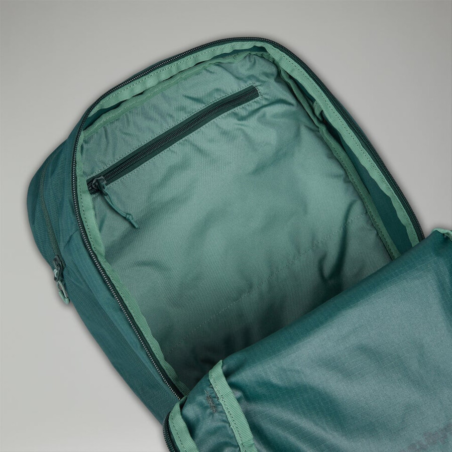 unisex 247 365 u28 rucksack - green berghaus