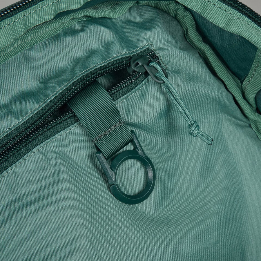 unisex 247 365 u28 rucksack - green berghaus