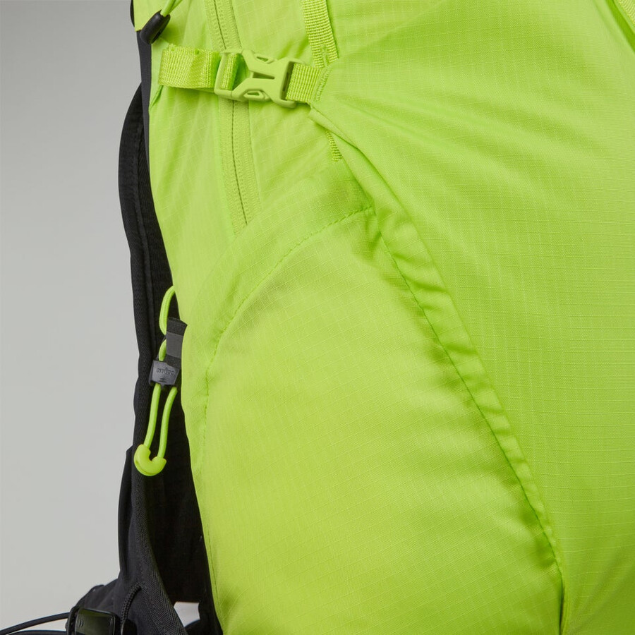 womens remote hike f23 backpack - yellow berghaus