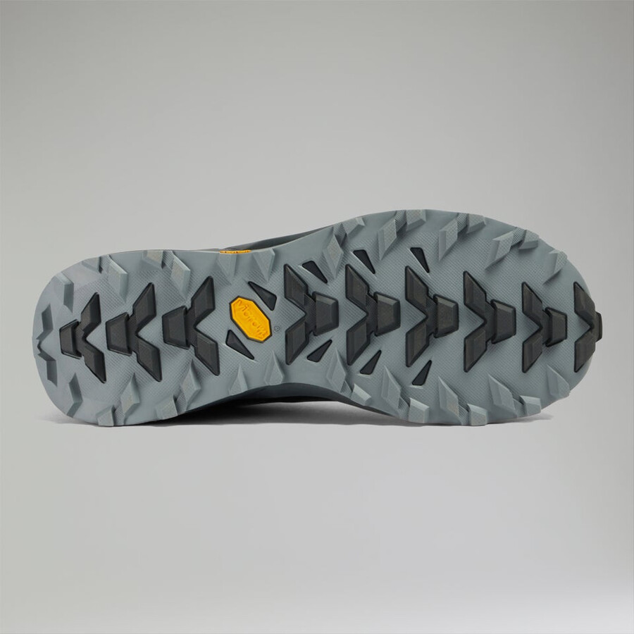 mens trailway active gore-tex shoe - blackdark grey berghaus