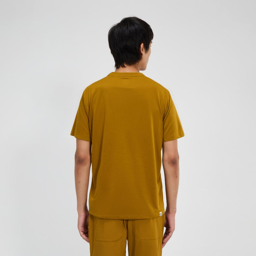 mens relaxed short sleeve tech tee - brown berghaus
