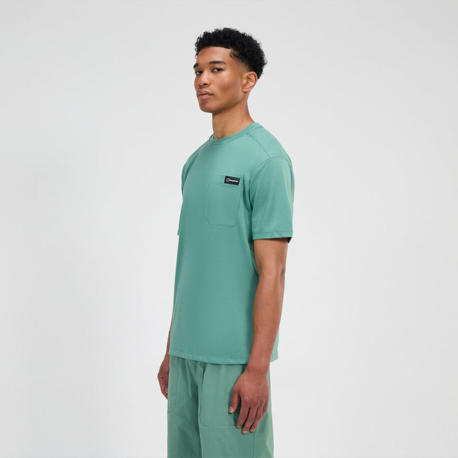 mens relaxed short sleeve tech tee - green berghaus