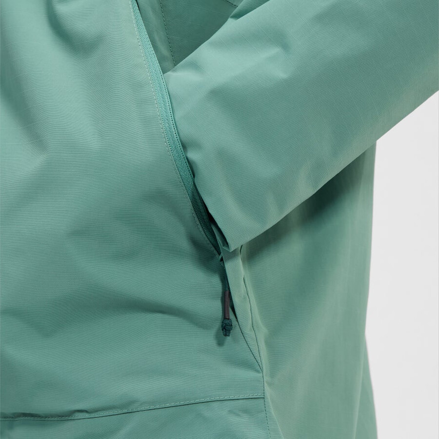 mens woodwalk waterproof jacket - green berghaus