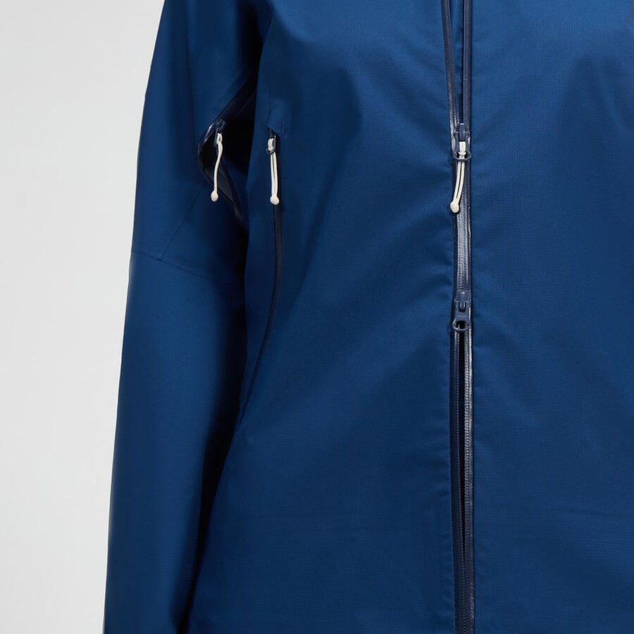 womens summit seeker gore-tex jacket - blue berghaus