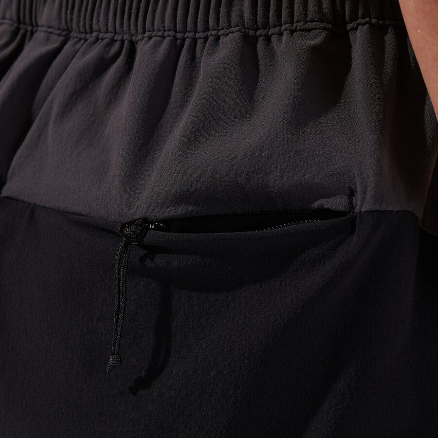 womens wandermoor wind short blackgrey berghaus