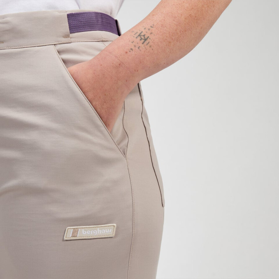 unisex sunned peak short - grey berghaus
