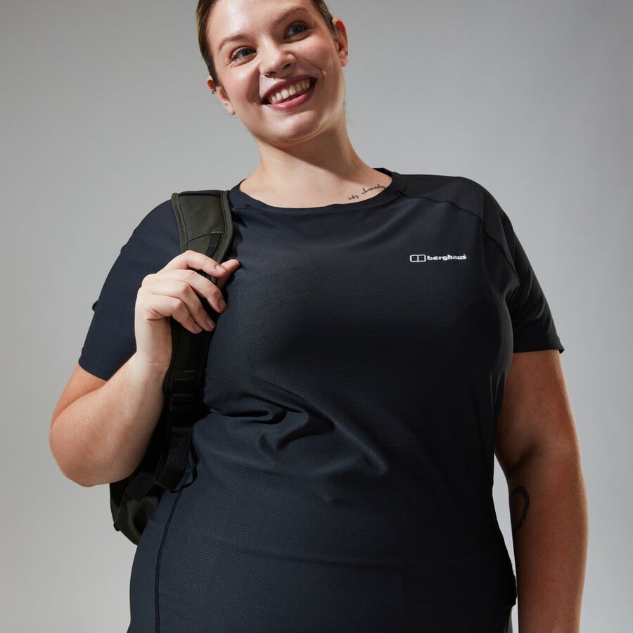 womens 247 tech tee super stretch crew - black berghaus