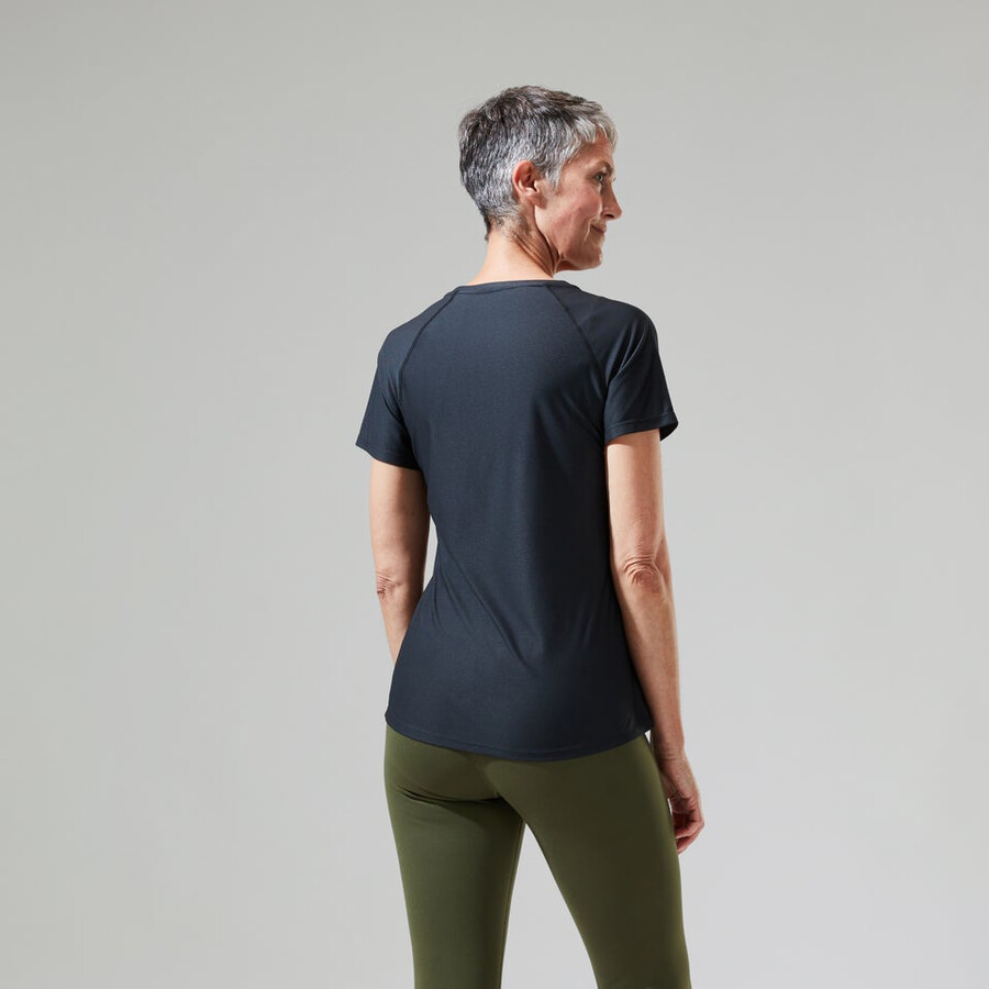 womens 247 tech tee super stretch crew - black berghaus