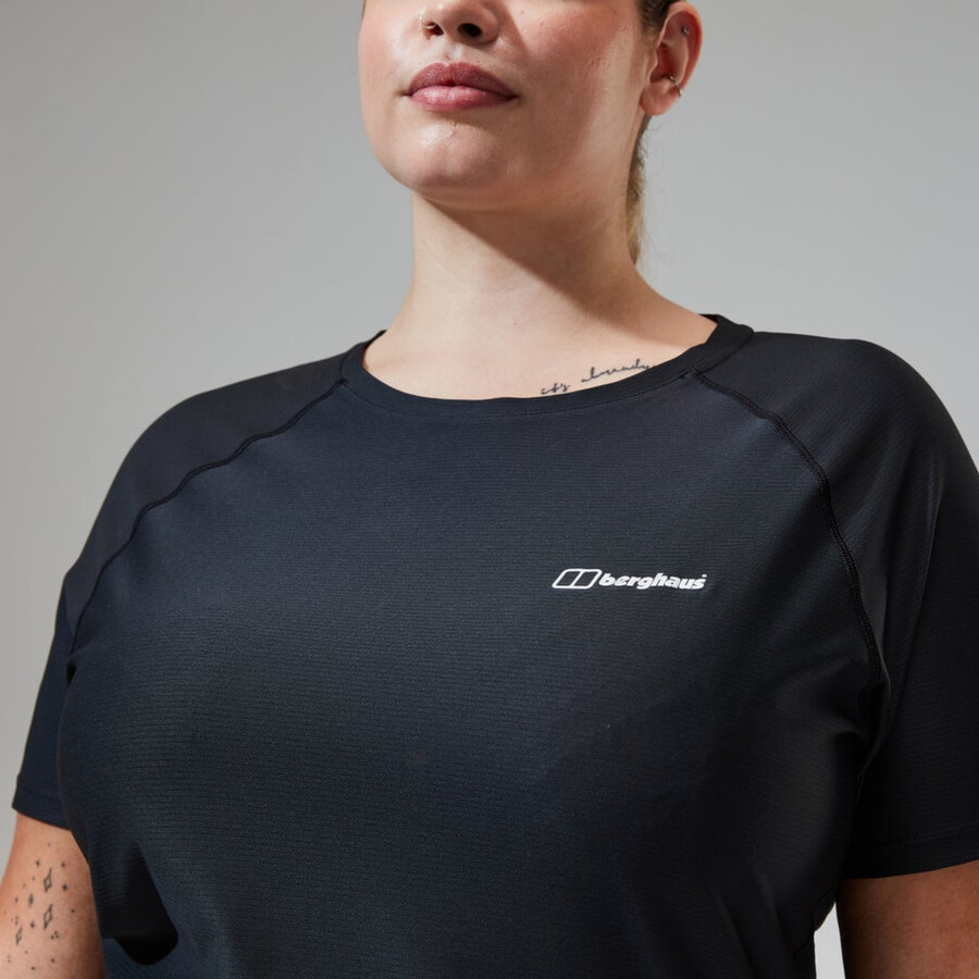 womens 247 tech tee super stretch crew - black berghaus