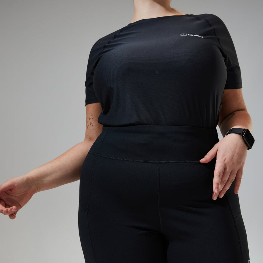 womens 247 tech tee super stretch crew - black berghaus