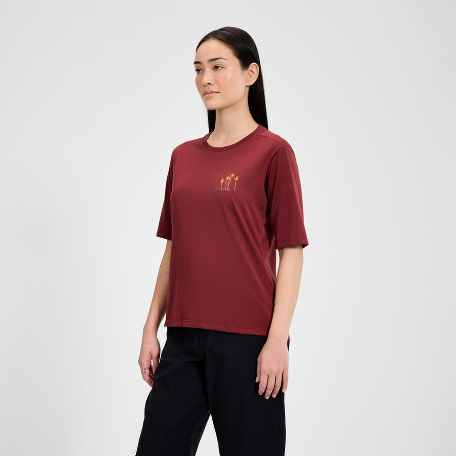 womens coneflower short sleeves tee - red berghaus