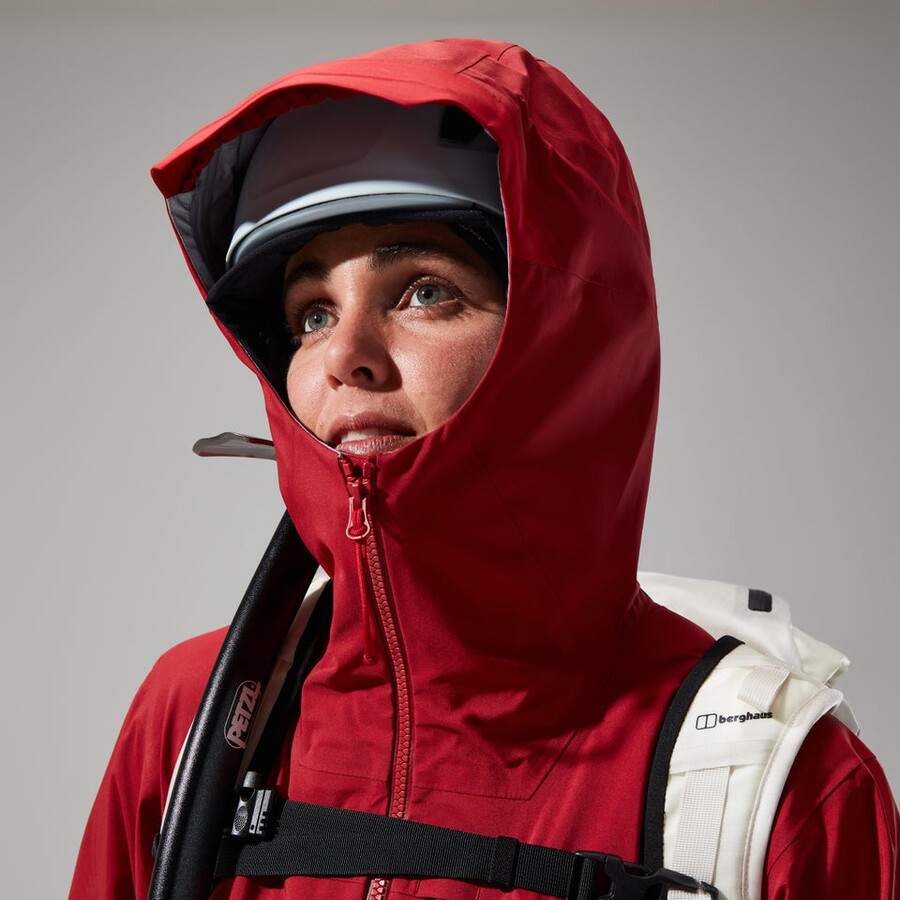 womens mtn seeker gore-tex jacket - dark redred berghaus