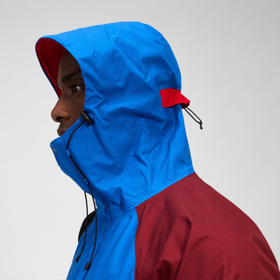 unisex storm 25 gore-tex jacket - bluered berghaus